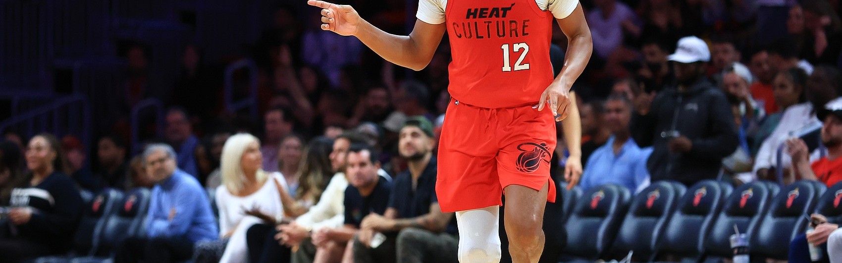 九游体育官网入口-热火随队记者披露：德鲁-史密斯合约首年全额保障，后续两年含保障条款