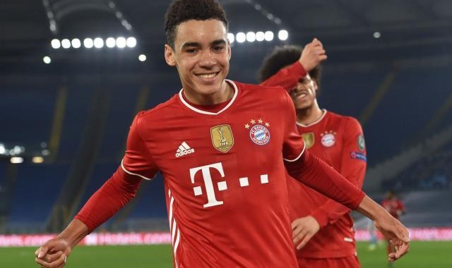 九游体育app-【欧冠】穆夏拉破门 拉齐奥连续犯错 拜仁4比1客胜