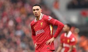 佩蒂特：阿诺德在利物浦也能争欧冠，为什么现在去一团糟的皇马呢