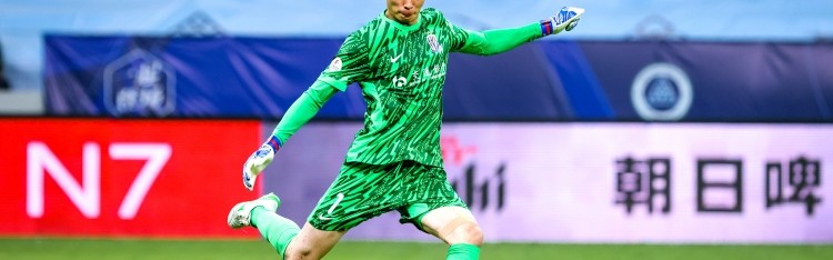 记者：薛庆浩的表现有明显提升，希望防守继续保持，进攻早点复苏