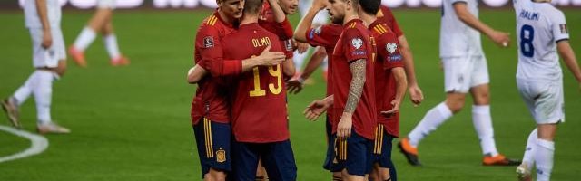 九游体育官网入口-【世预赛】3人包办3球 西蒙失误 西班牙3比1科索沃