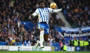 记者：布莱顿完全知晓曼联对巴莱巴的兴趣，但他们仍决定留住球员