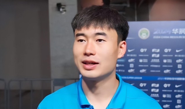 九游体育-邓涵文为何本赛季没去中超豪门！反而坚持去玉昆，背后原因找到了